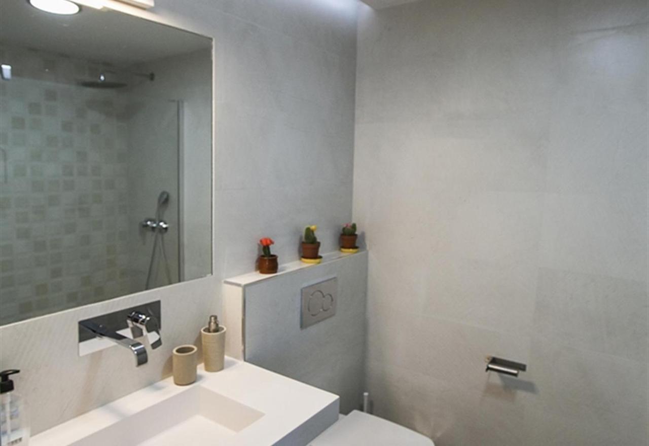 Super Front Line Modern New Apartm เนร์คา ภายนอก รูปภาพ