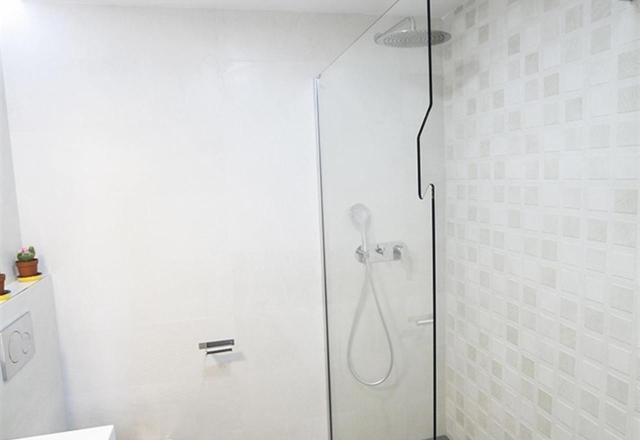 Super Front Line Modern New Apartm เนร์คา ภายนอก รูปภาพ